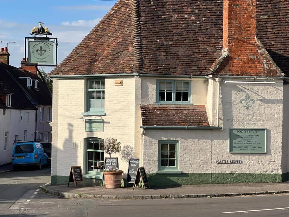 The Fleur De Lys Hotel Cranborne Buitenkant foto